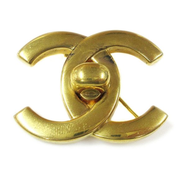 AUTH CHANEL CC Logos Turnlock Motif Brooch Pin Corsage Gold-Tone 96P Vintage - Picture 1 of 4